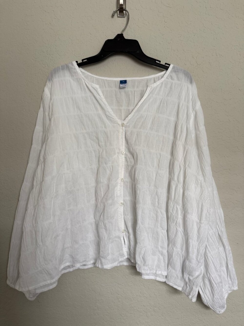 Old Navy White Crinkle Gauze Peasant Blouse Buttons Size 2X Breathable Cotton